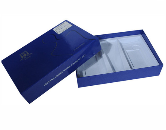 時(shí)尚熱銷清新自然系列高檔化妝品禮盒